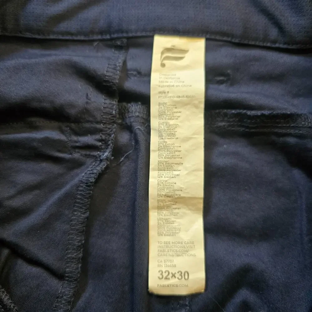 Fabletics Pants Mens Size 32x30 Blue Nylon Performance Commuter Classic Career